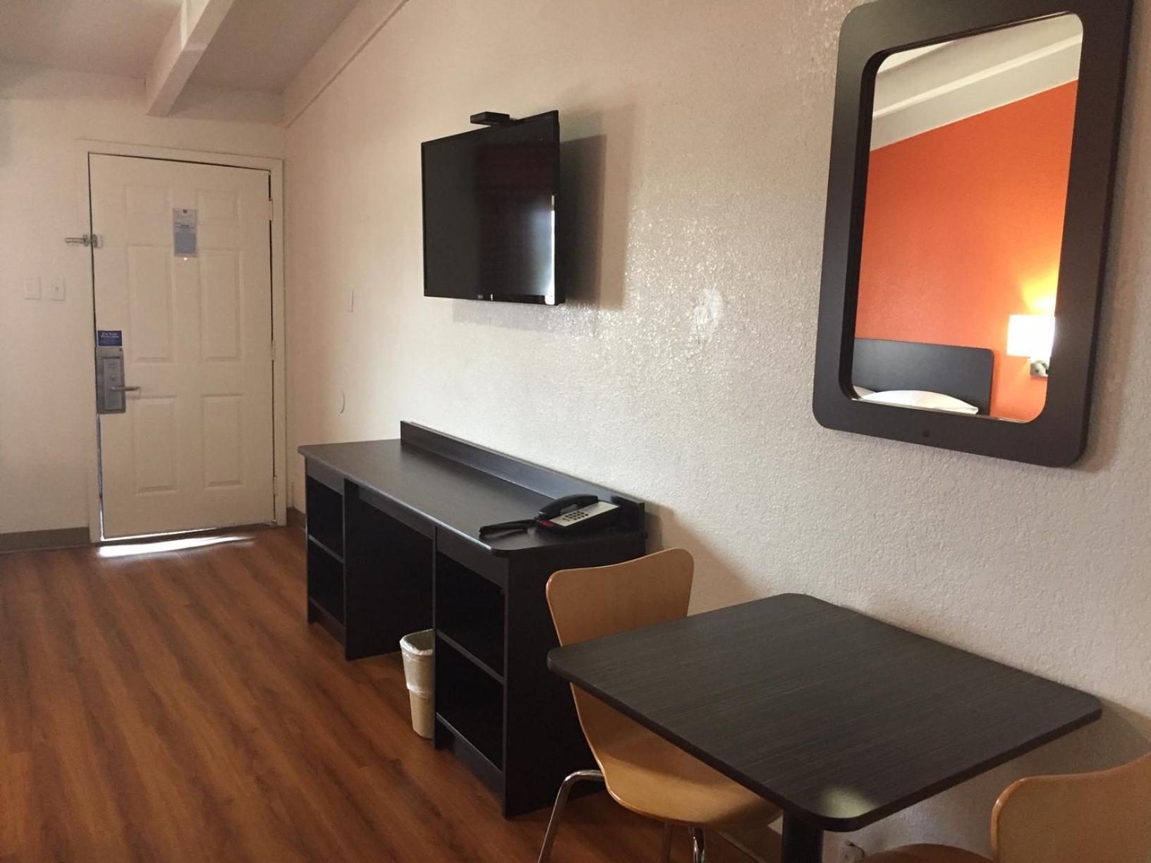 Motel 6-Waco, Tx Buitenkant foto